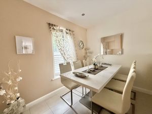 Photo 18- click for photo gallery